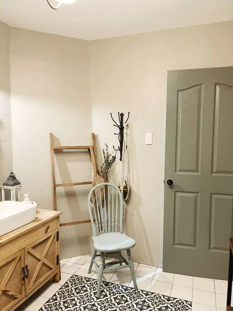 Home painting and decorating